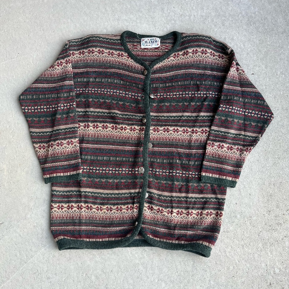 Ilanco Collection Men's Cardigan - Red, Green, Cream Pattern
